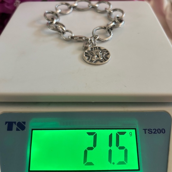 Silpada Angel Watch Over Me Sterling Silver Oxidized Bracelet B1959 - Picture 16 of 16